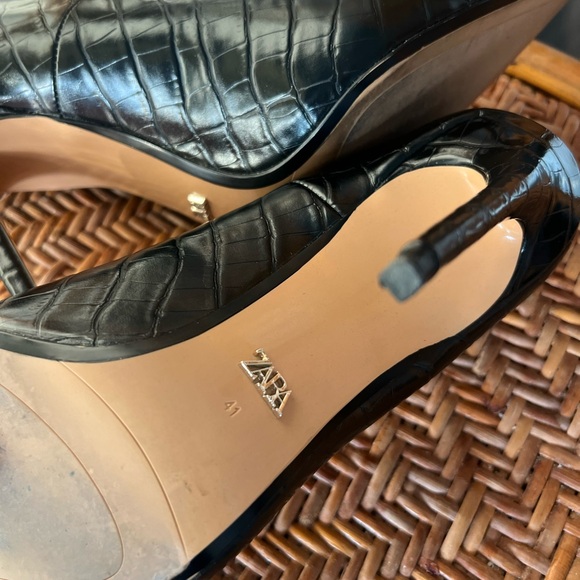 Zara Higheels size 41 - Picture 2 of 3